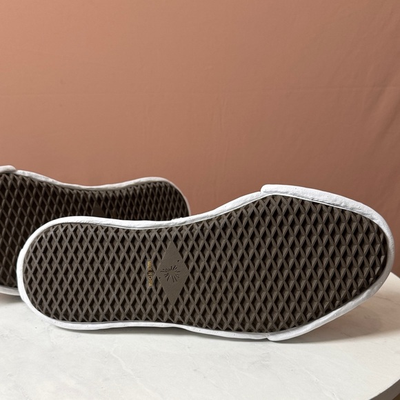 Low top calf hair Sneakers with Dalmatian print - Picture 10 of 14